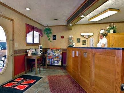 Americas Best Value Palmer Inn York Exterior foto